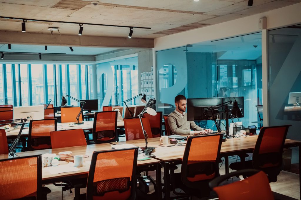 Crece la preferencia por trabajar más horas entre los empleados en España