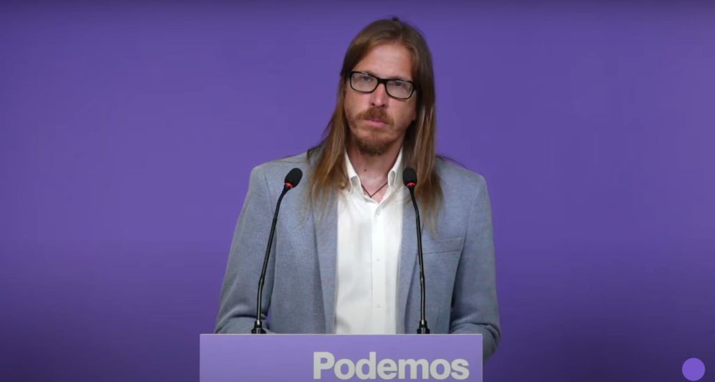 Pablo Fernández de Podemos pide legalizar a un millón de personas en situación irregular en España