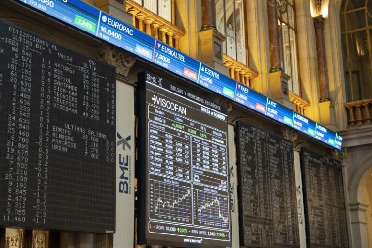 El IBEX sube un 49,3% en 2025, el mayor ascenso desde 1993